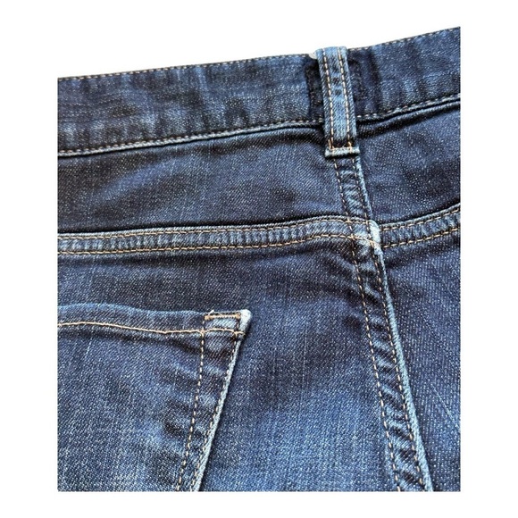 Hugo Boss Dark Wash Straight Leg Jeans With Stretch - Size 36/34 - Picture 15 of 15